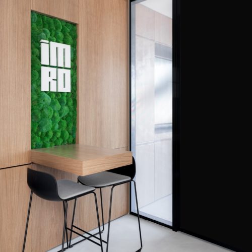 Accueil des bureaux de société IMRO à Frontenex